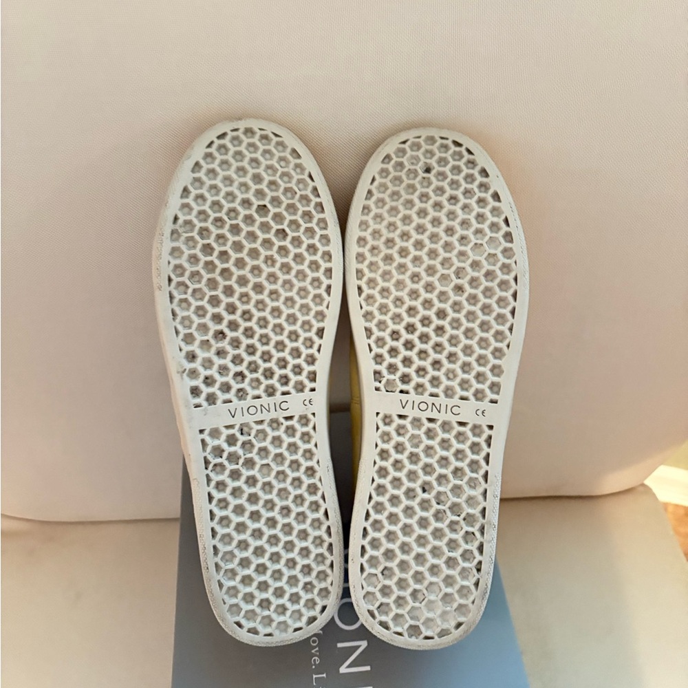 Vionic Jean suede - Picture 4 of 4